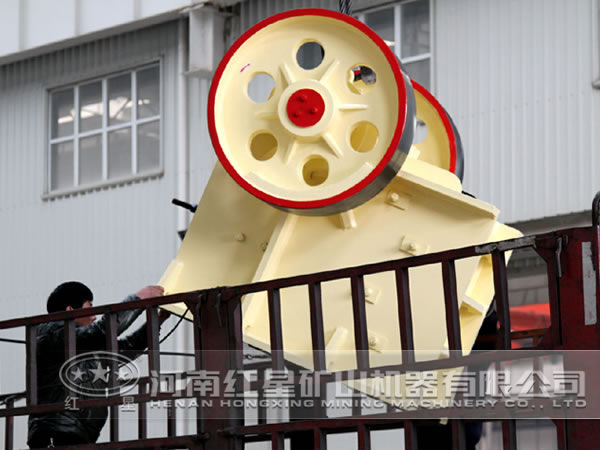 硼砂江南在线手机版（大中国区）装车图
