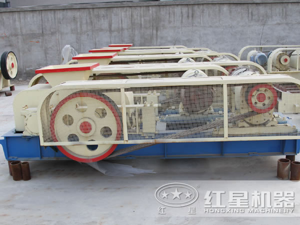 对辊江南在线手机版（大中国区）