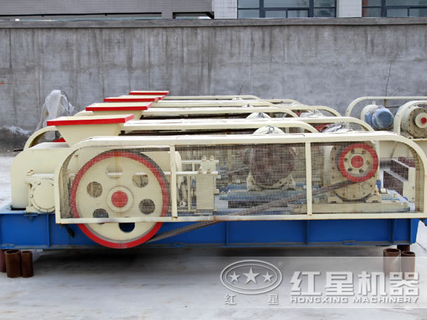 对辊江南在线手机版（大中国区）