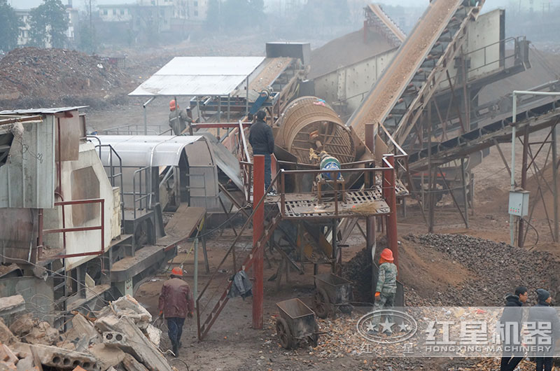 小型建筑垃圾处理现场实拍